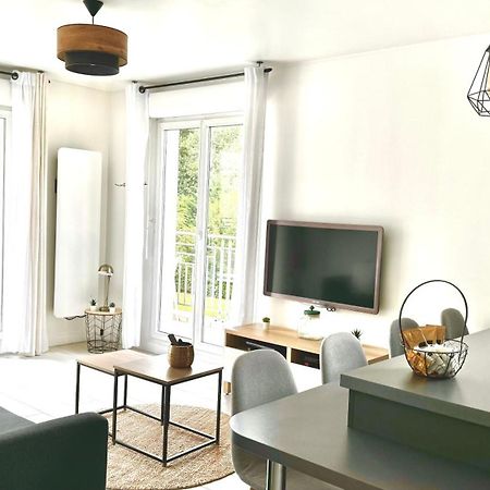 Appartement Central 6 Personnes A 10 Minutes De Disneyland Montévrain Eksteriør billede