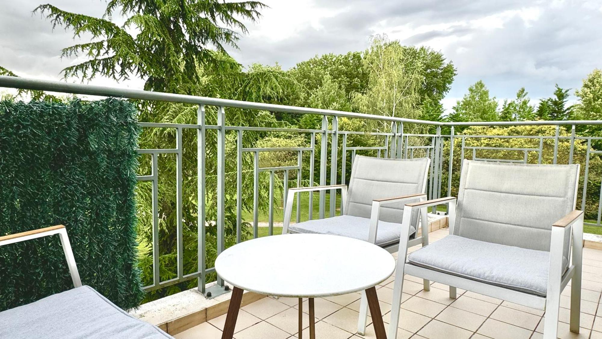 Appartement Central 6 Personnes A 10 Minutes De Disneyland Montévrain Eksteriør billede